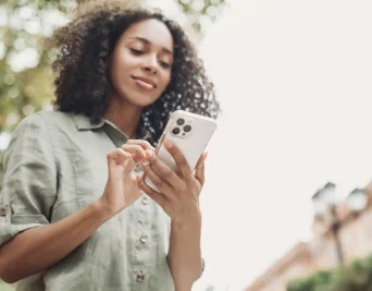 The Efficiency of Contextual Targeting: Driving Higher Engagement and Boosting Conversions